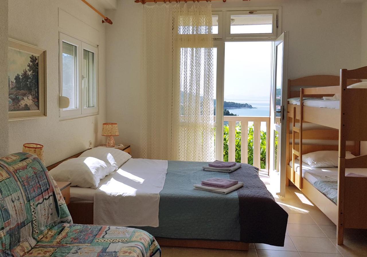 Villa Brela Luaran gambar
