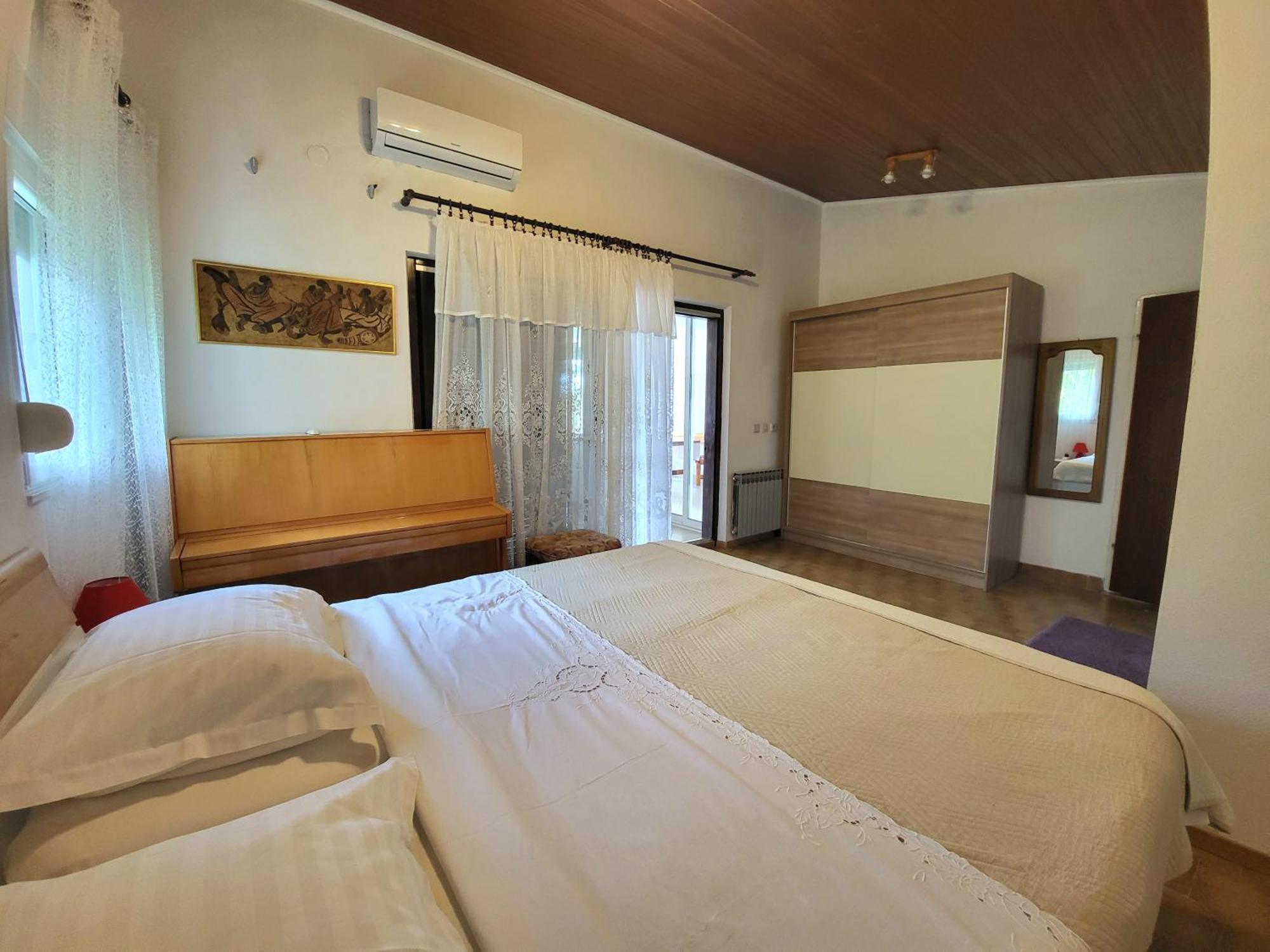Villa Brela Bilik gambar